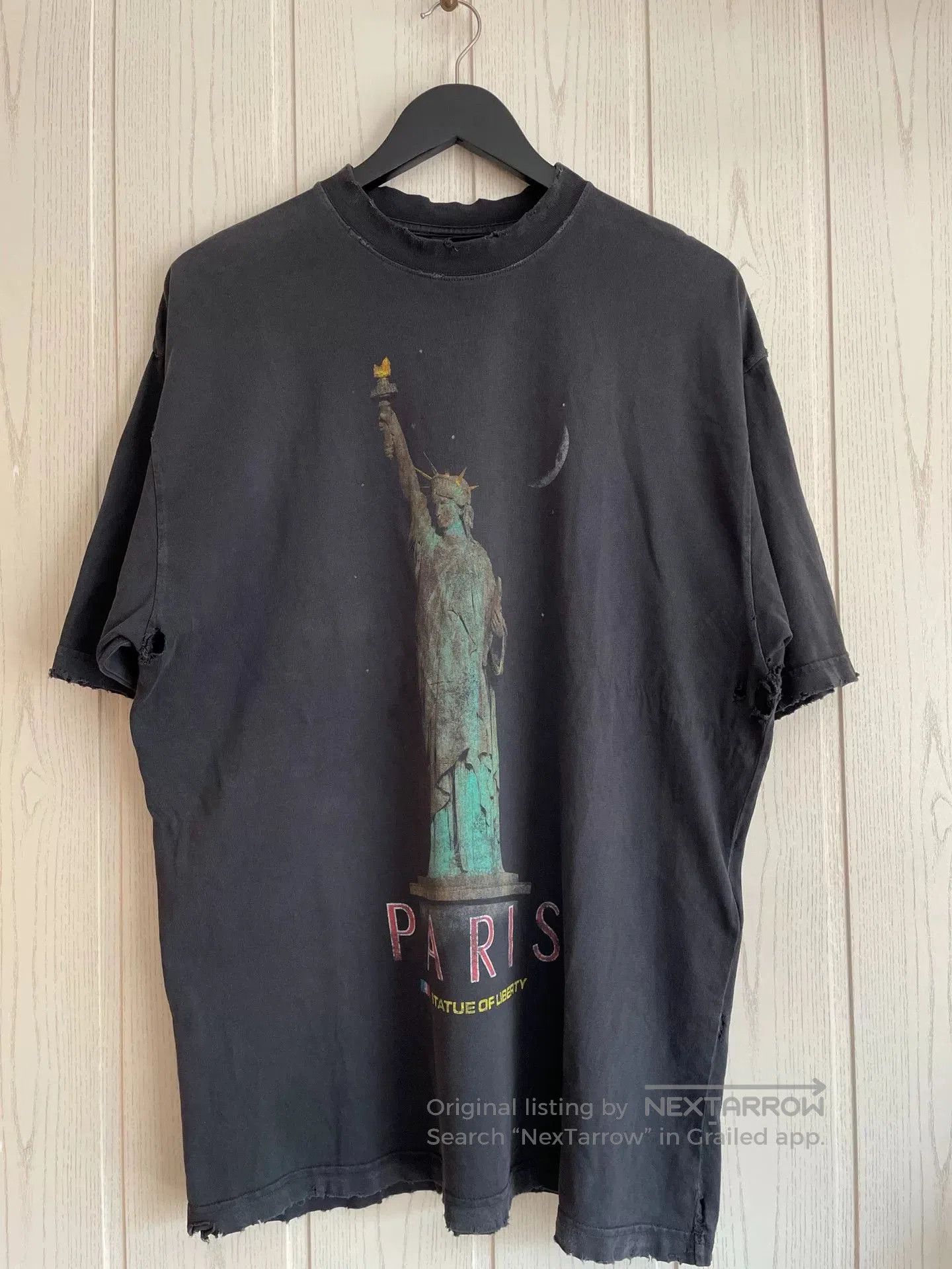 Saint Laurent Paris Balenciaga 24SS Black Distressed Statue T-shirt. Size US XS / EU 42 / 0 - 1 Thumbnail