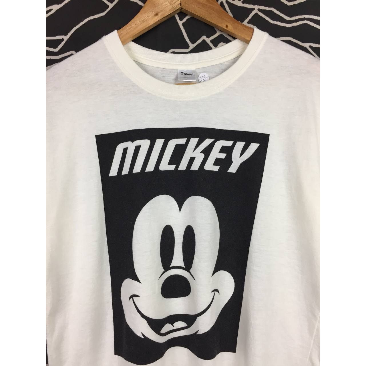 Cartoon Network × Disney × Mickey Mouse Vtg Disney Mickey Mouse Iconic Character Retro Cartoon Tee Size US M / EU 48-50 / 2 - 3 Thumbnail