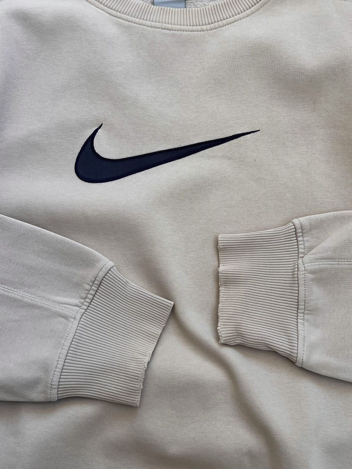 Nike 80s Nike Vintage Sweatshirt Center Logo Y2K 90s Rare Size US L / EU 52-54 / 3 - 2 Thumbnail