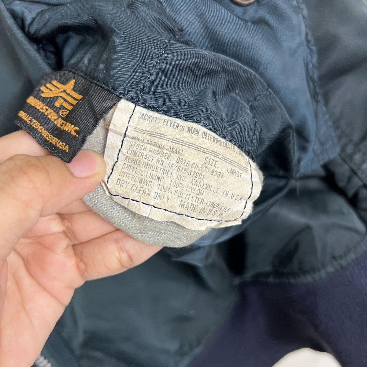 Alpha Industries 🔥 VINTAGE MA-1 ALPHA INDUSTRIES BOMBER JACKET MADE IN USA Size US L / EU 52-54 / 3 - 19 Thumbnail