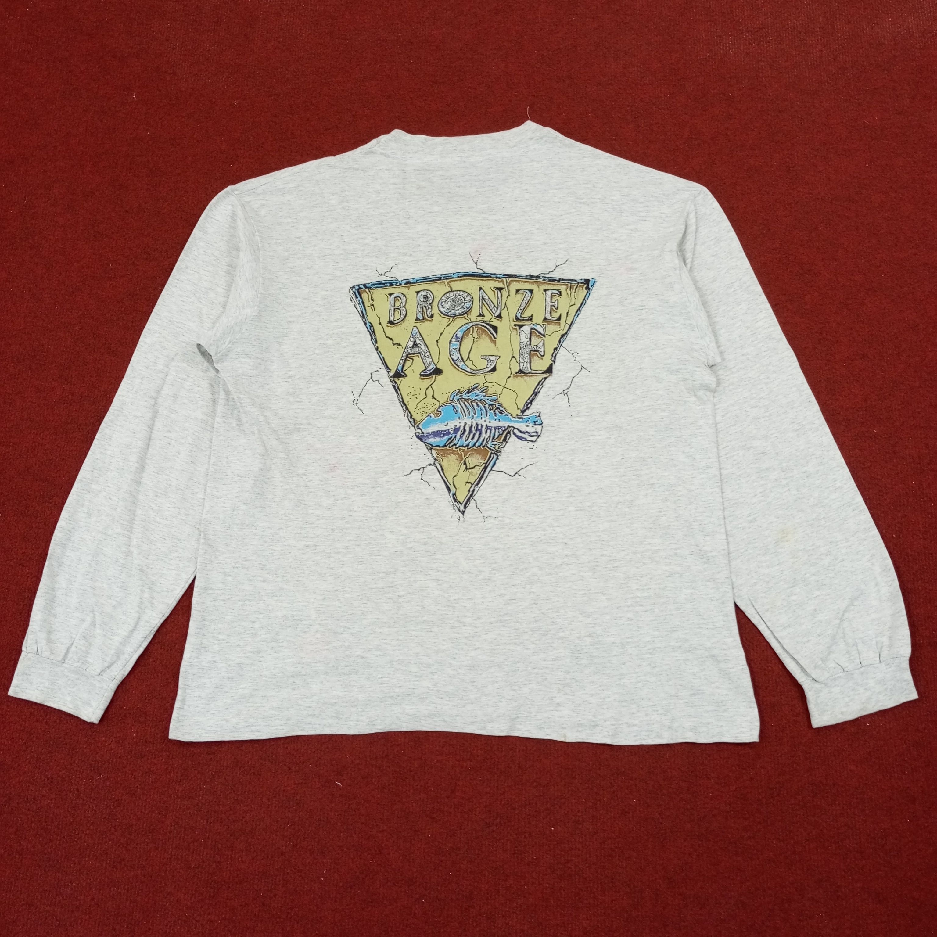 Vintage Bronze Age Surfing Skater Style Streetwear Tshirt Size US L / EU 52-54 / 3 - 1 Thumbnail