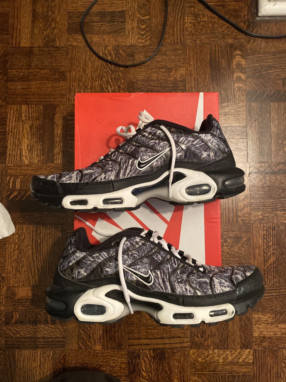 Nike Nike Air Max Plus TN Size US 10.5 / EU 43-44 - 1 Thumbnail