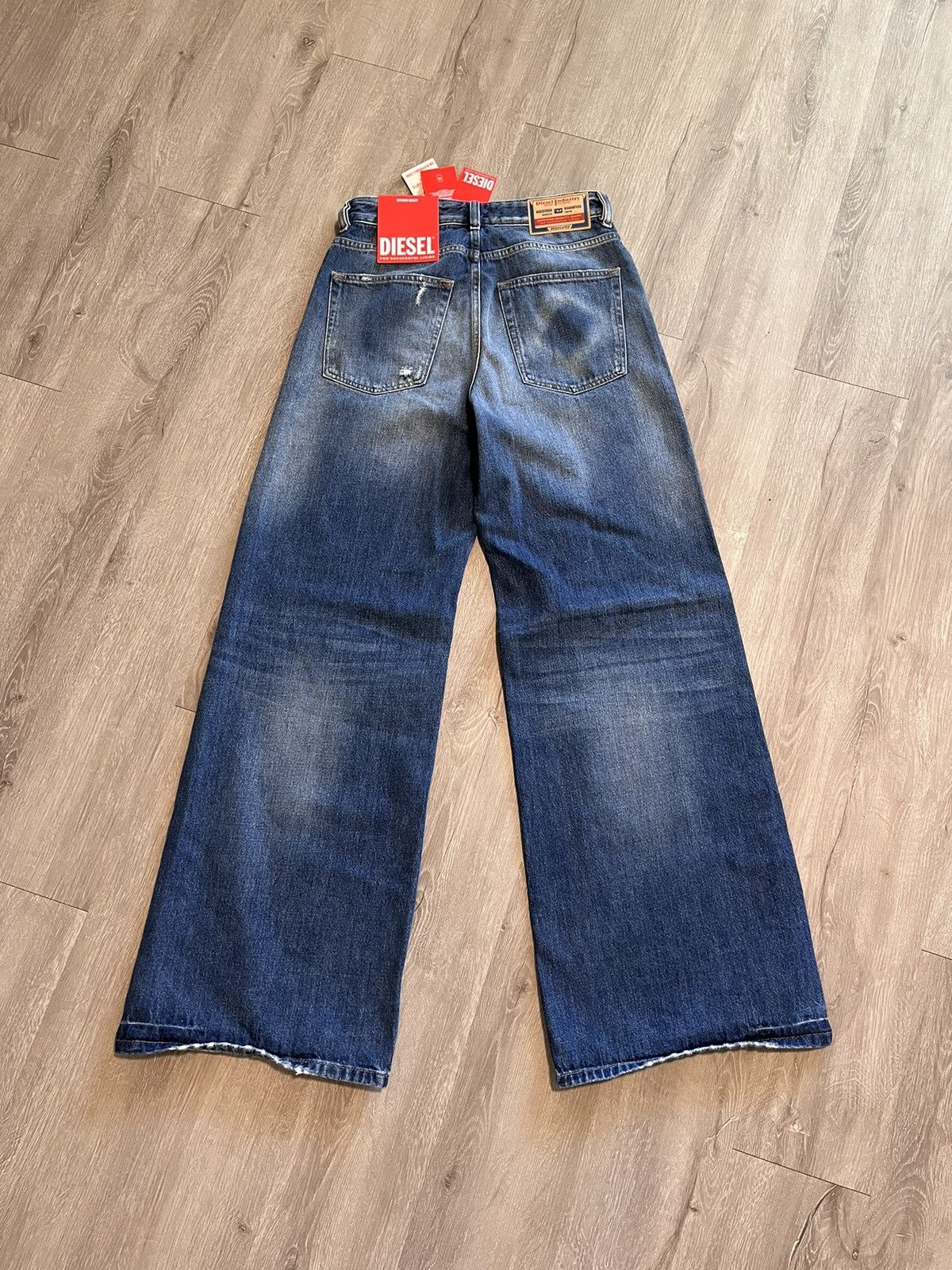 Purple Brand P001 Slim Fit Jeans in Black Wash