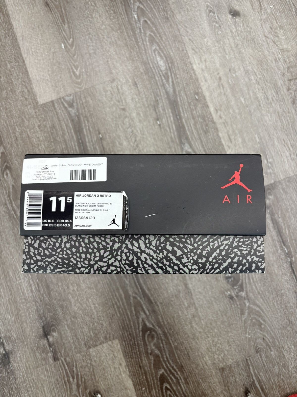 Jordan Brand Air Jordan 3 Retro “Infrared 23” **PRE-OWNED** Size US 11.5 / EU 44-45 - 7 Thumbnail