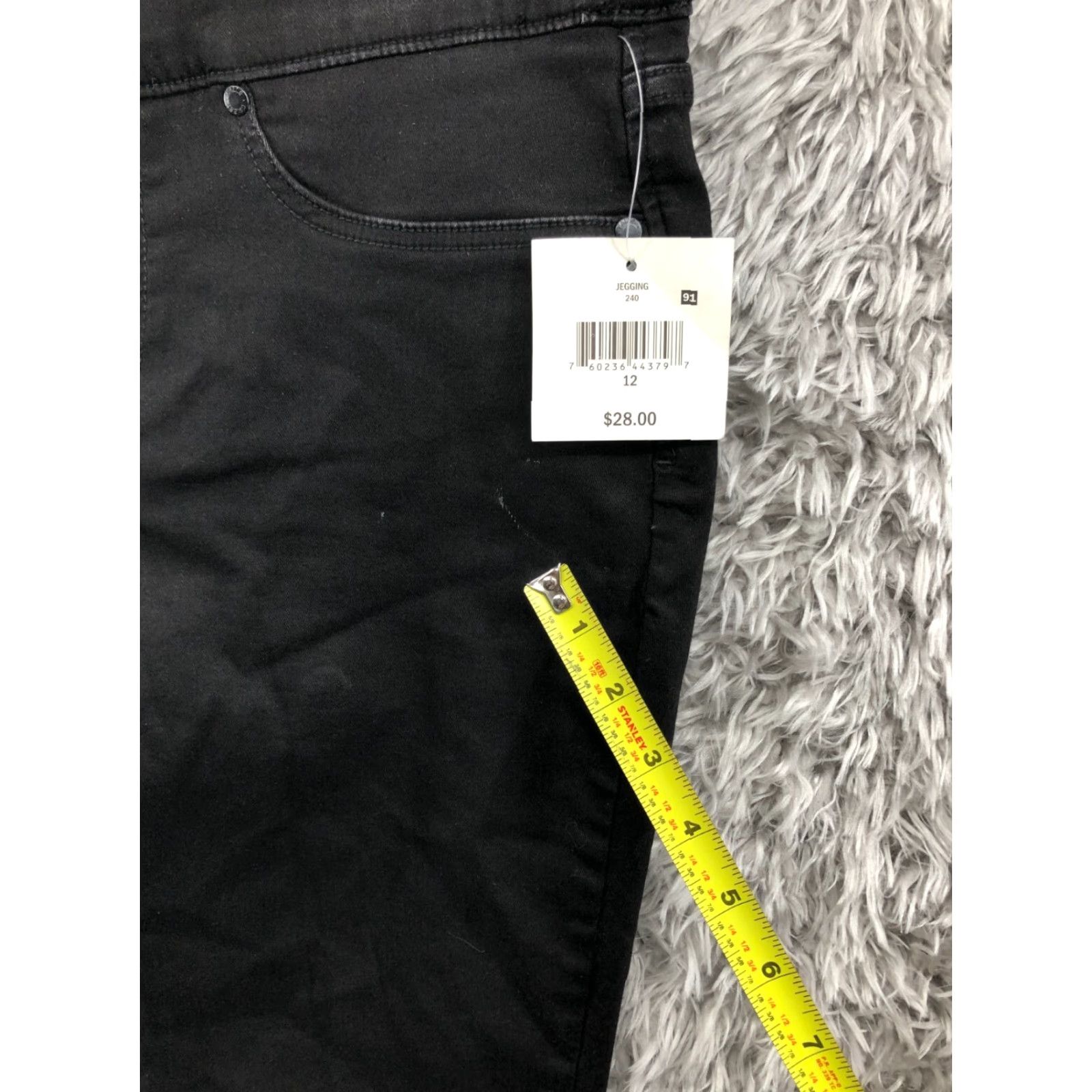 Denime **Womens Falls Creek Size 12 Mid Rise Dark Wash Denim Jegging** User: Womens Falls Creek Size 12 Mid Rise Dark Wash Denim Jegging Size 34" / US 12 / IT 48 - 5 Thumbnail