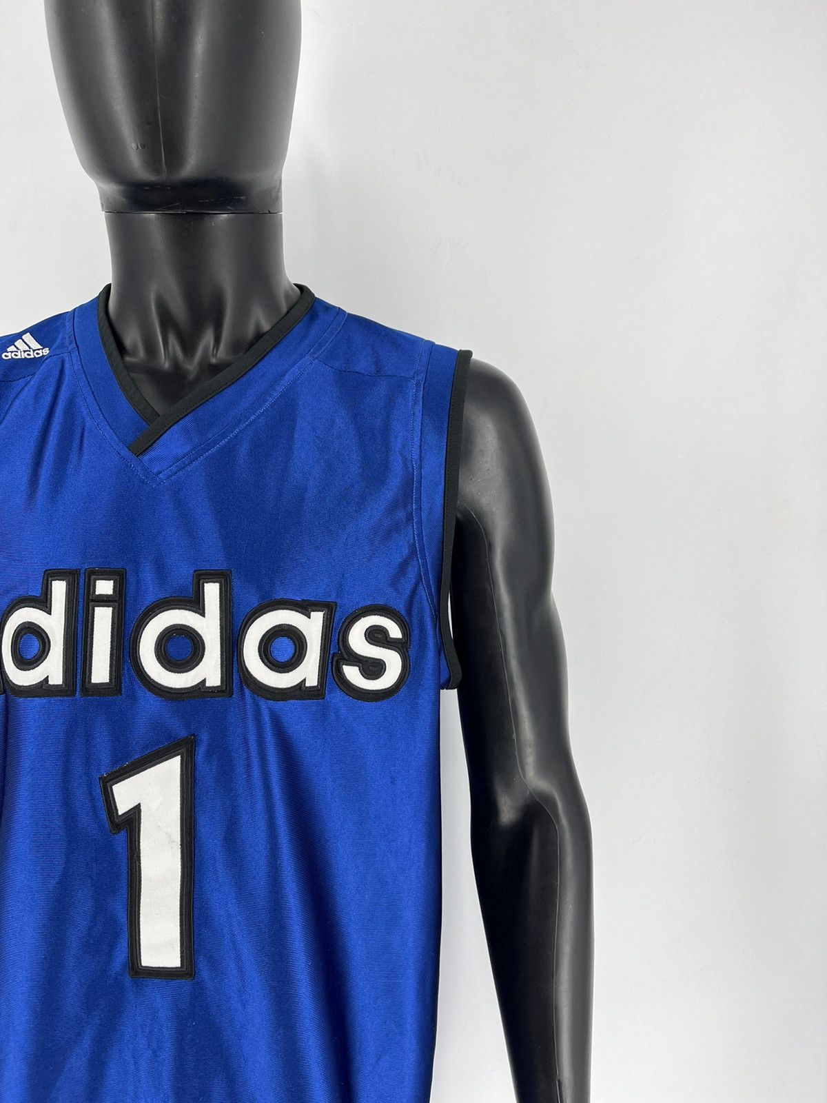 Adidas Adidas Vintage 90s Jersey Number One Basketball Rare Item Size US L / EU 52-54 / 3 - 8 Thumbnail