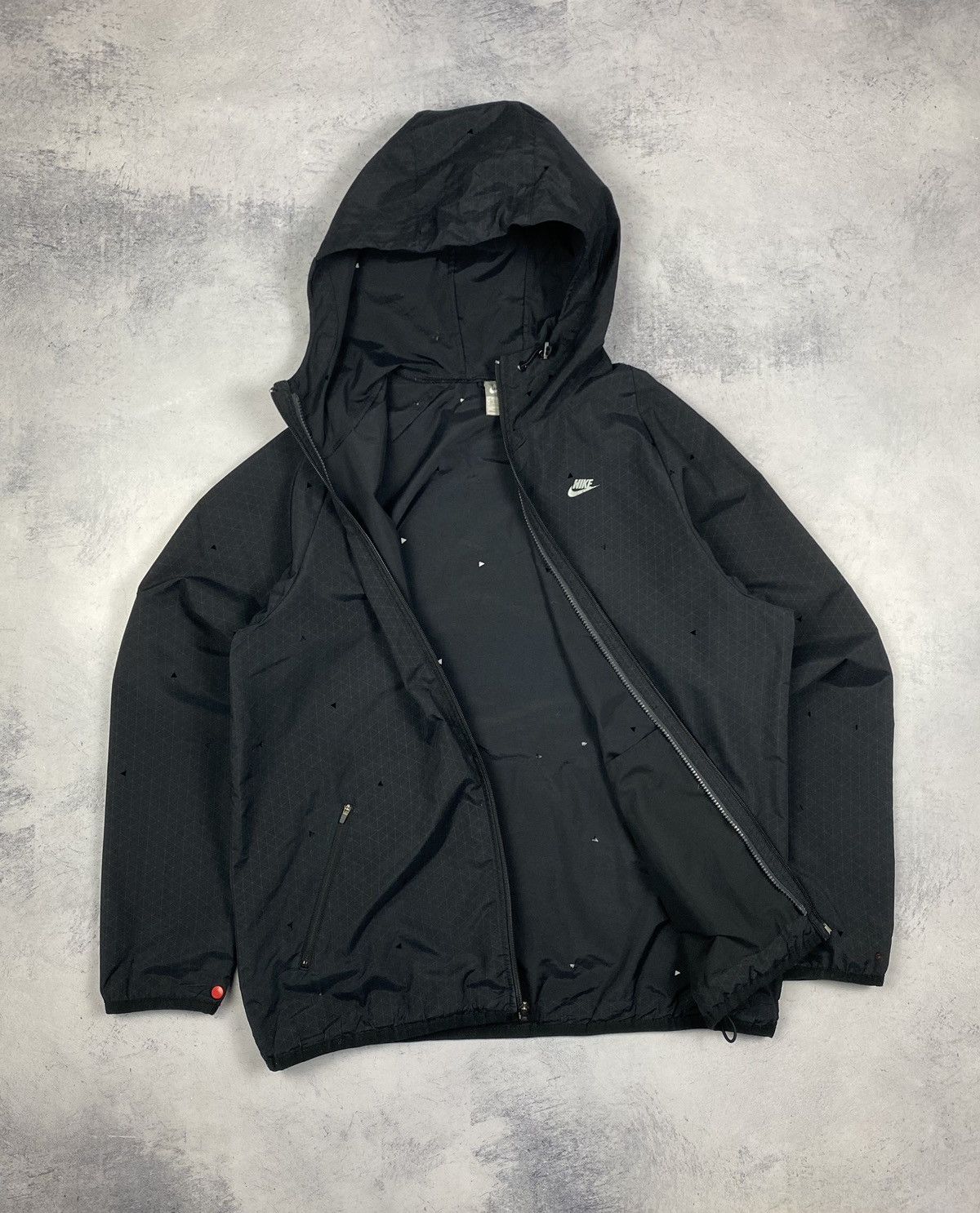 Nike Vintage 00s Nike windbreaker track full zip black jacket Size US L / EU 52-54 / 3 - 3 Thumbnail