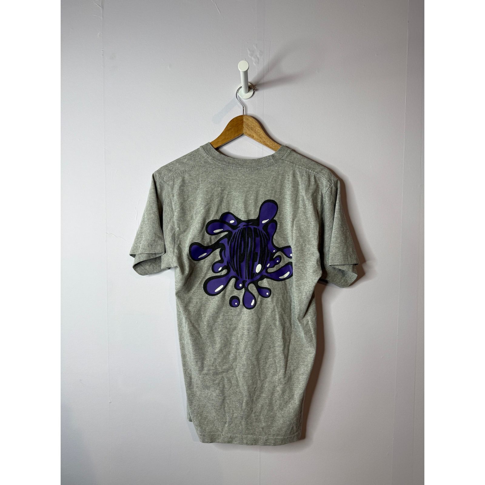 Supreme Supreme Grey Purple Tee Size US M / EU 48-50 / 2 - 2 Thumbnail