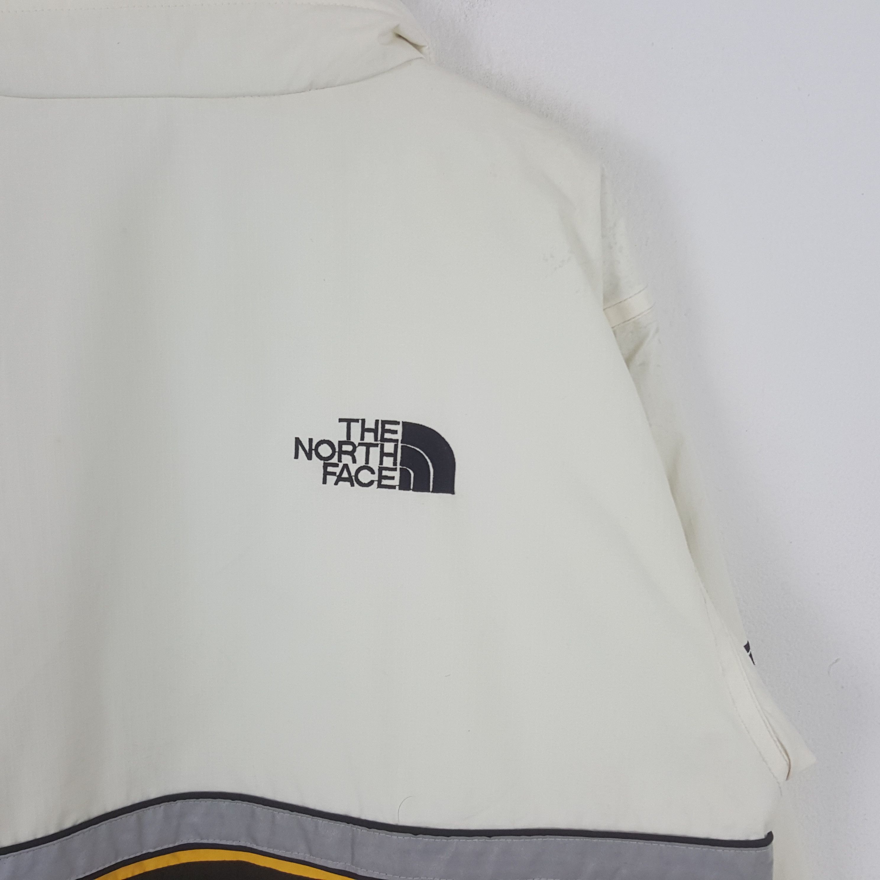 The North Face Vintage The North Face Outdoor Activity Jacket RR8 Size US XL / EU 56 / 4 - 4 Thumbnail