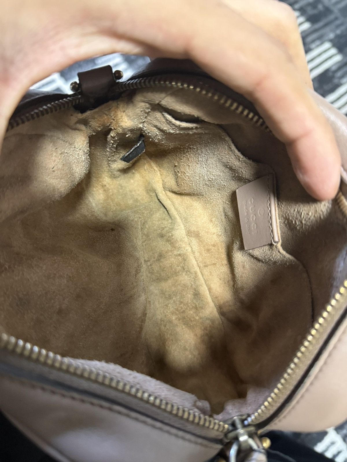 Gucci Gucci GG Marmont Mini Camera Bag in Taupe Leather Size ONE SIZE - 8 Thumbnail