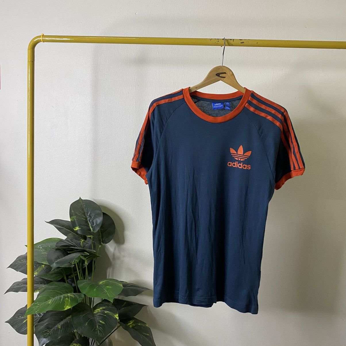 Adidas Adidas California Legend Ink T Shirt Ringer Size US S / EU 44-46 / 1 - 1 Thumbnail