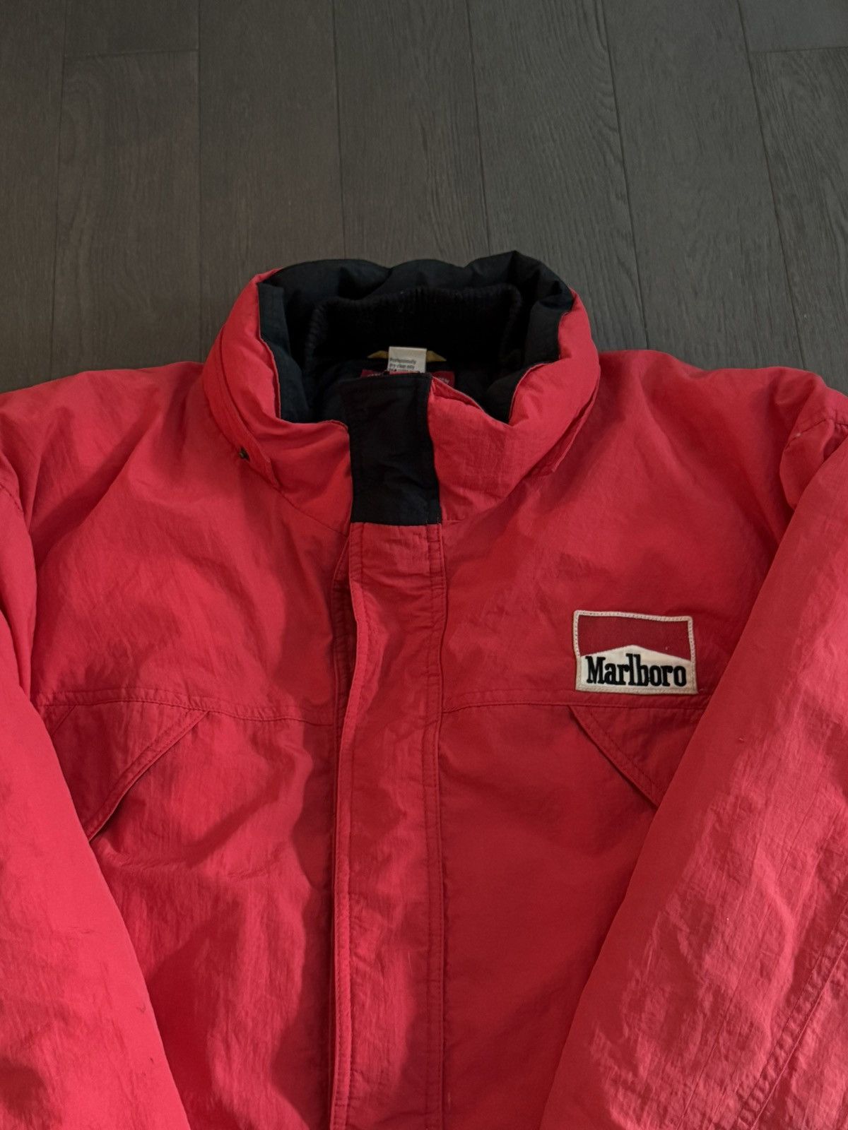 Marlboro Vintage Marlboro Puffer Jacket Size US XL / EU 56 / 4 - 2 Thumbnail