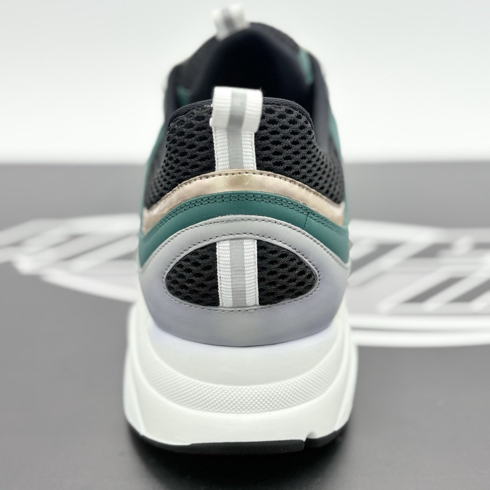 Dior Size 49 (16 US) Dior B22 Sneaker ' Green White Gold ' | NEW! Size US 15 / EU 48 - 9 Thumbnail