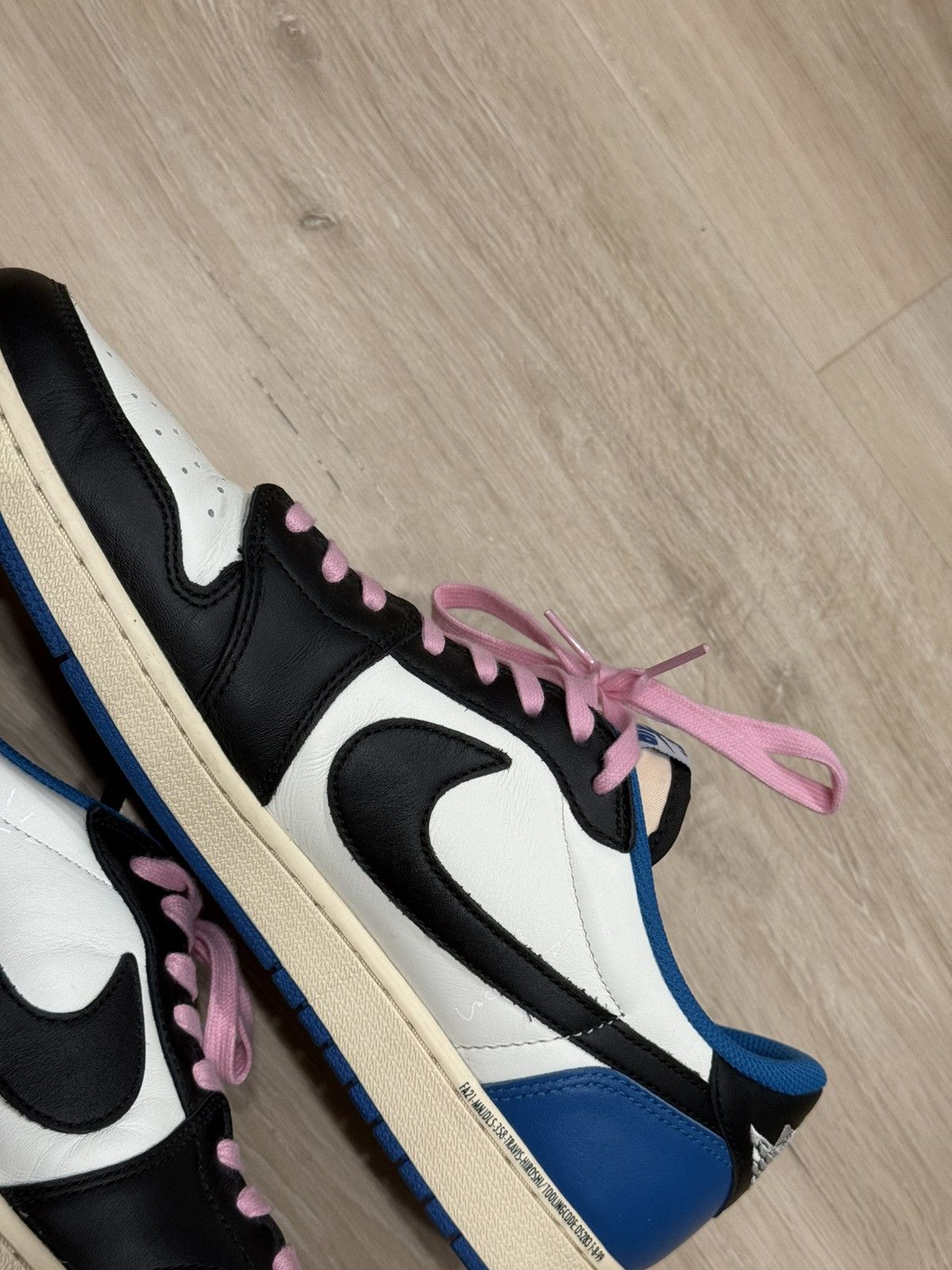 Fragment Design × Jordan Brand × Travis Scott Travis Scott Air Jordan 1 Low Fragment Sneakers Size US 13 / EU 46 - 10 Thumbnail