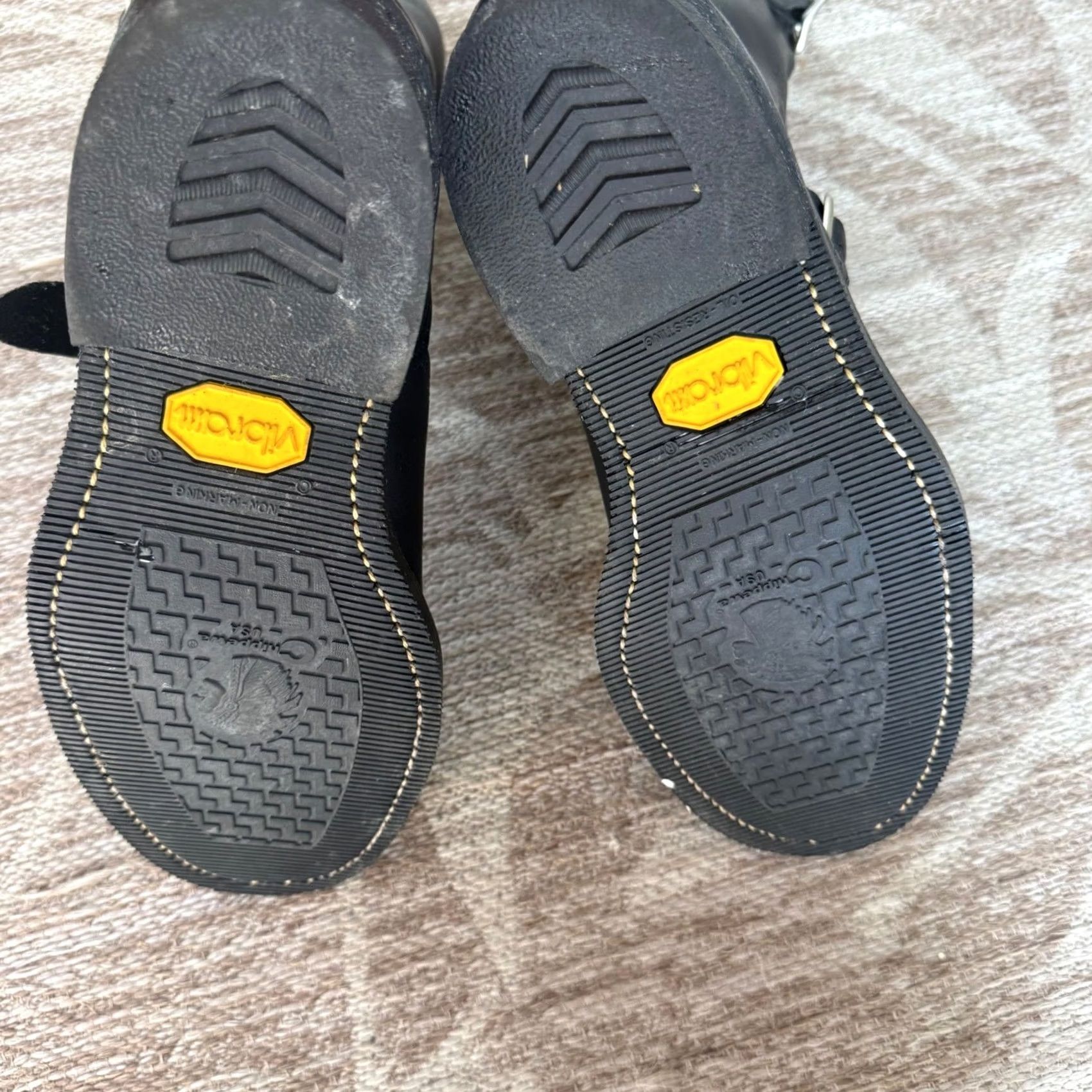 Chippewa Chippewa Mens 7.5 EE Black Leather Engineer Boots USA Made Vibram Sole 97863 Size US 8 / EU 41 - 6 Thumbnail