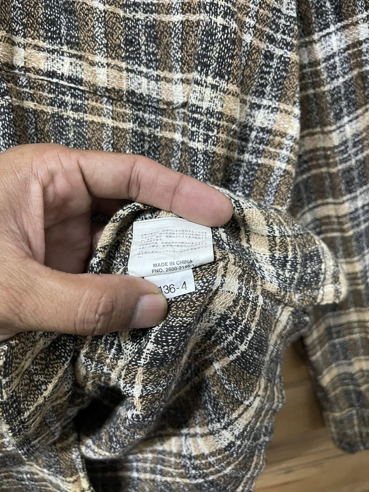 Vintage Vintage 90s lucky strike flannel shirt Size US L / EU 52-54 / 3 - 6 Thumbnail