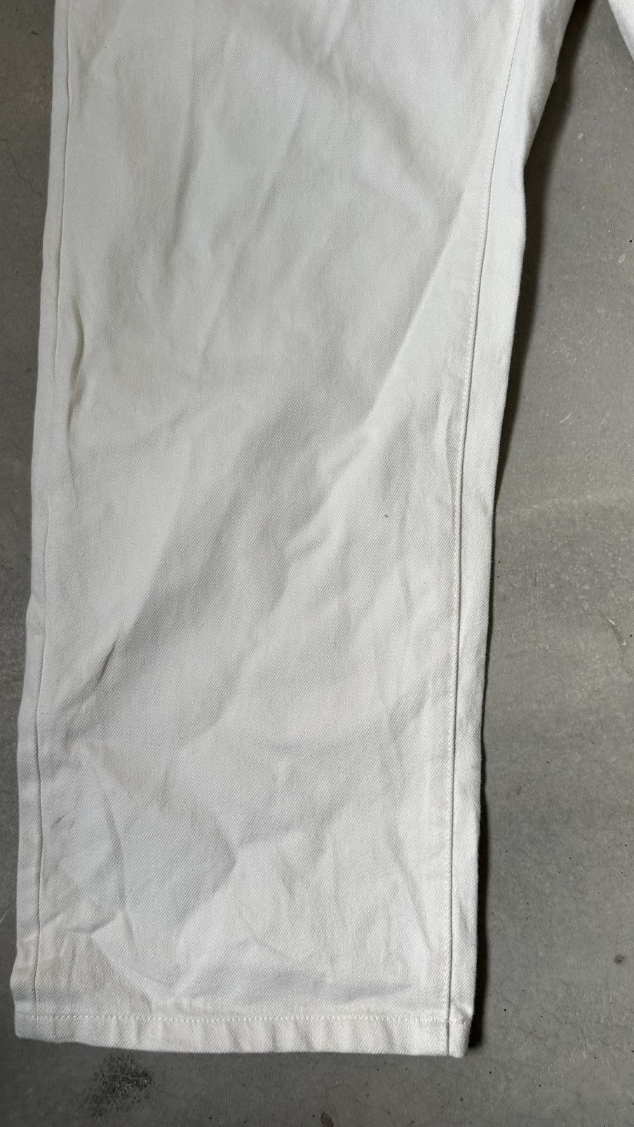 Uniqlo UNIQLO JEANS Size US 44 / EU 60 - 2 Thumbnail