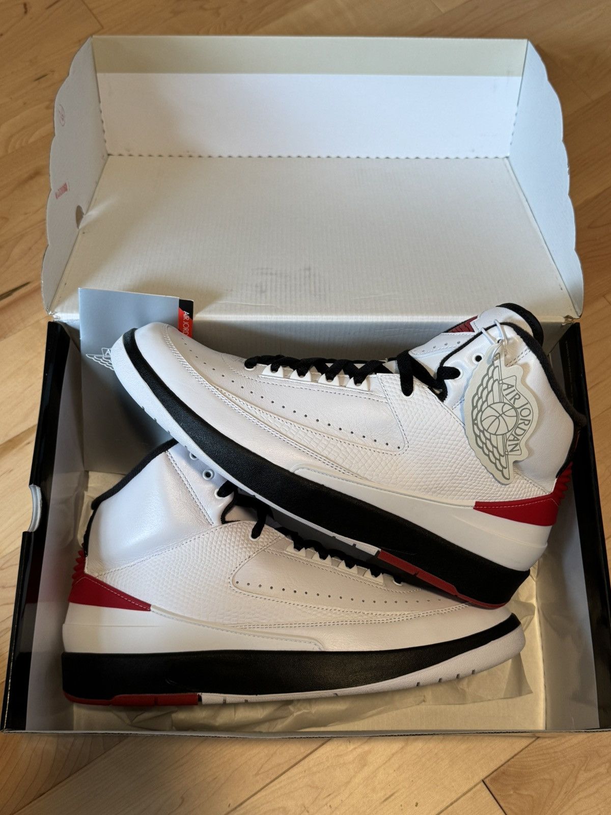 Jordan Brand × Nike Air Jordan 2 Retro OG Size US 12 / EU 45 - 1 Thumbnail