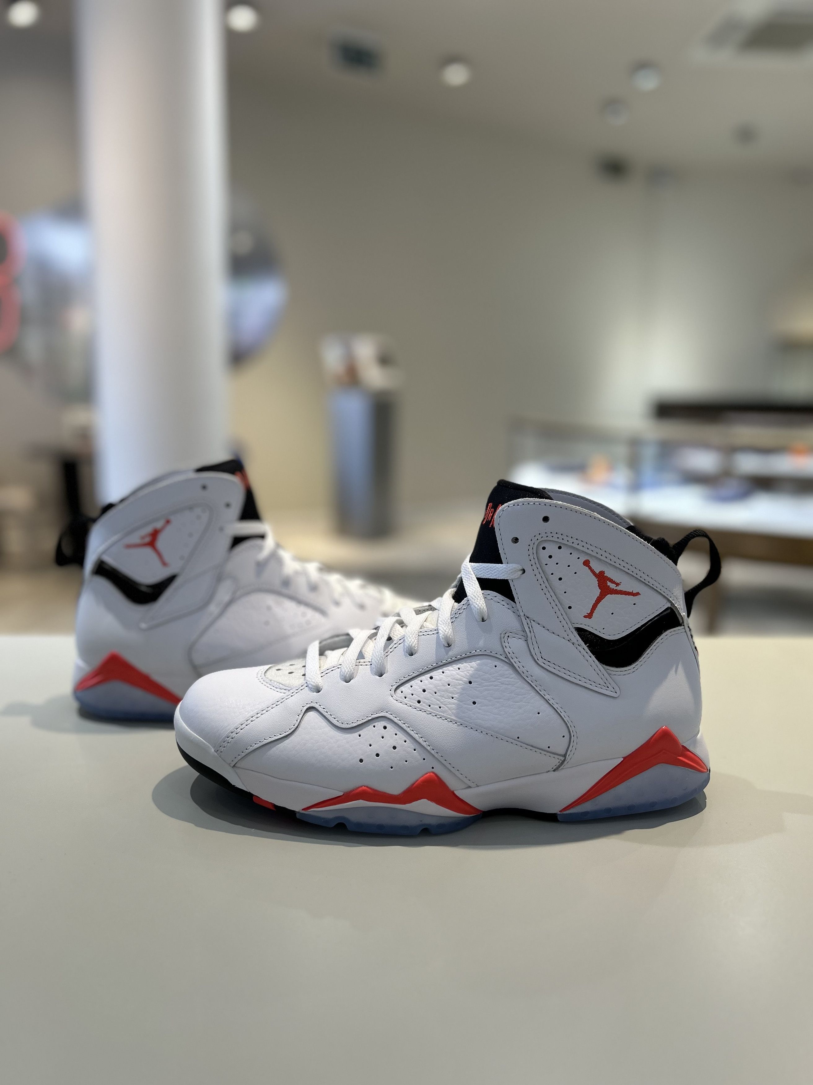 Air Jordan Retro White Infrared
