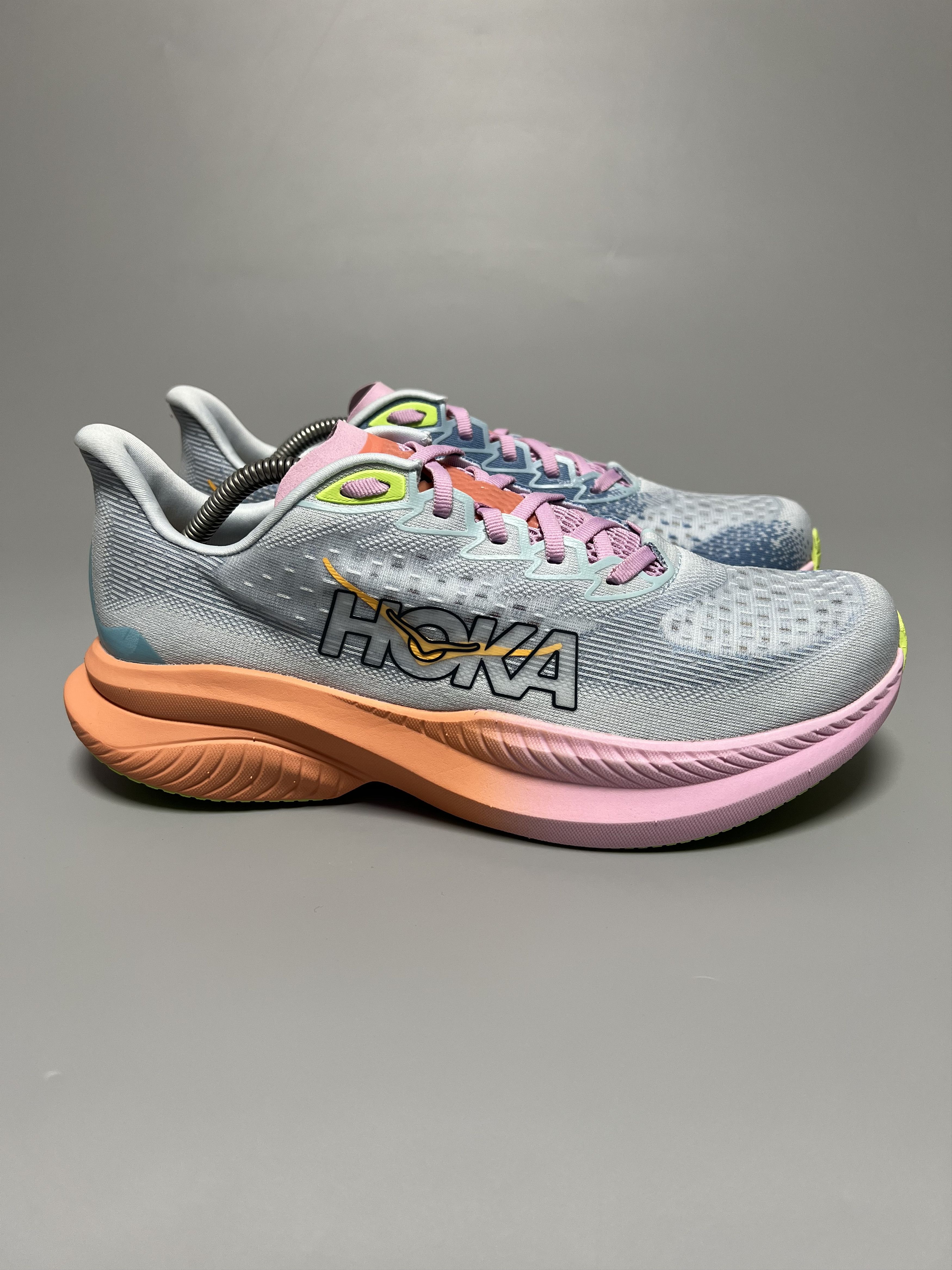 Hoka 10.5B Hoka One One Mach 6 Women's Running Shoes 1147810-ISK Size US 10.5 / IT 40.5 - 2 Thumbnail