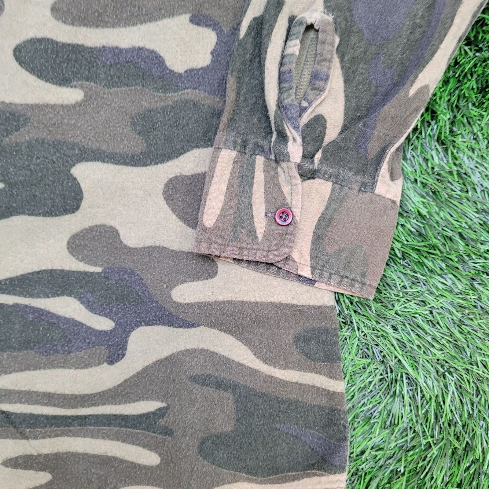 Sports Afield VTG 90s Sports Afield Camo Button Shirt XL M81 Woodland USA Size US XL / EU 56 / 4 - 4 Thumbnail