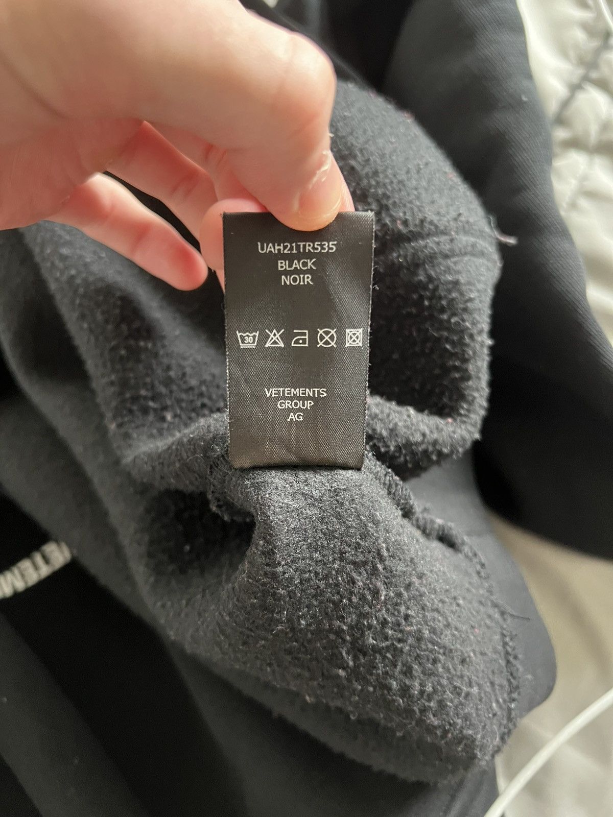 Vetements VETEMENTS logo hoodie Size US S / EU 44-46 / 1 - 7 Thumbnail