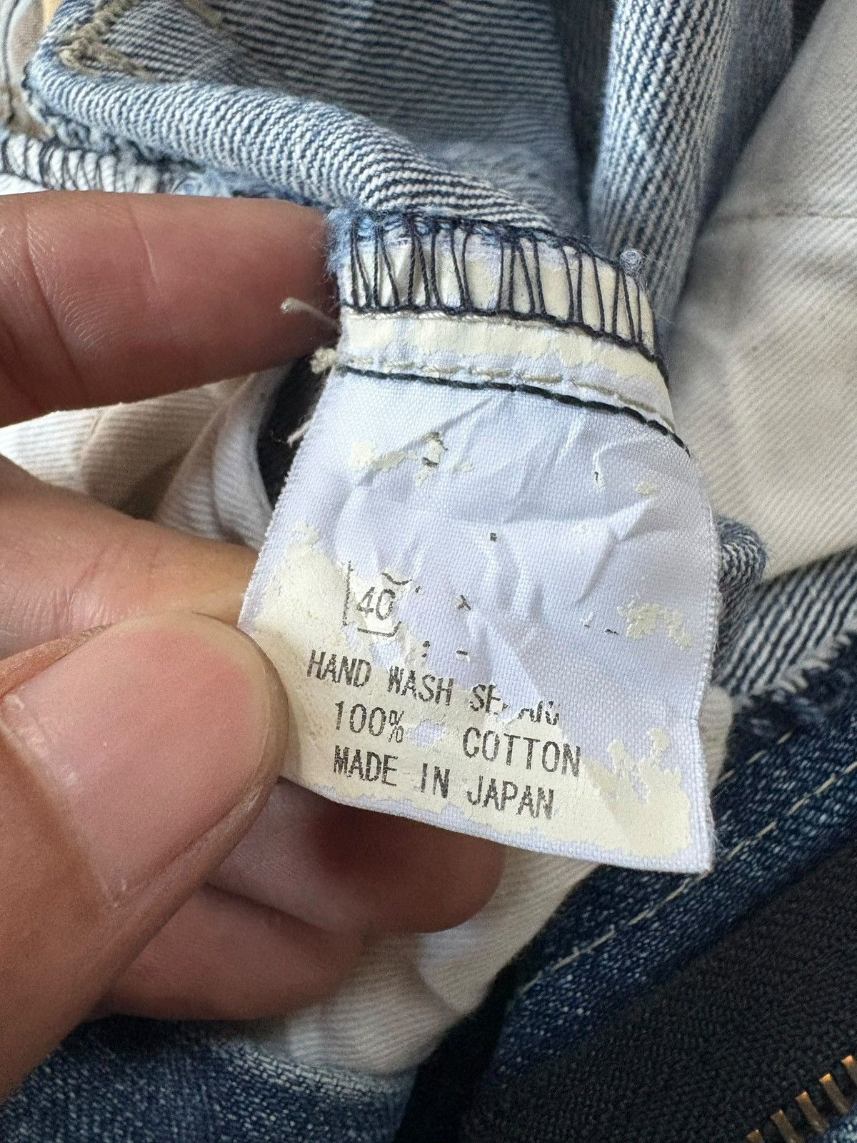 Japanese Brand Vintage Japanese Brand Faded Distress Loose Jeans Size US 32 / EU 48 - 6 Thumbnail