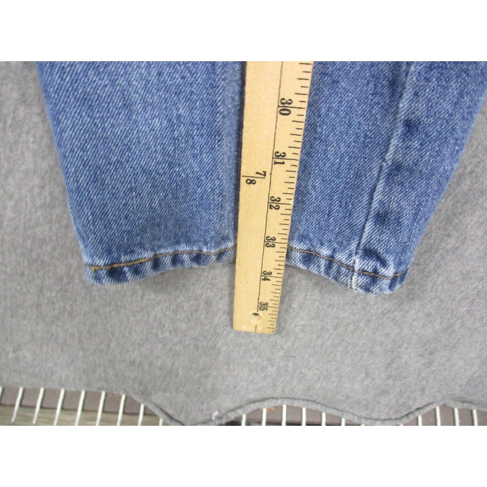 Levi's Levis 505 Jeans Mens 34x34 Blue Denim Straight Leg Zip Fly Classic Pants Size US 34 / EU 50 - 5 Thumbnail