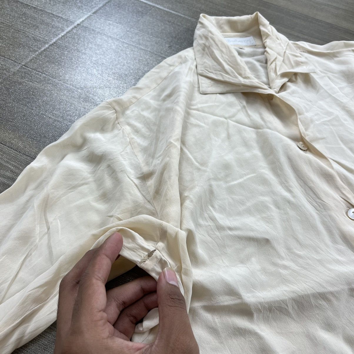 Burberry 1990s Vintage Burberrys Paris Italy Silk Shirt Luxury Size US M / EU 48-50 / 2 - 13 Thumbnail