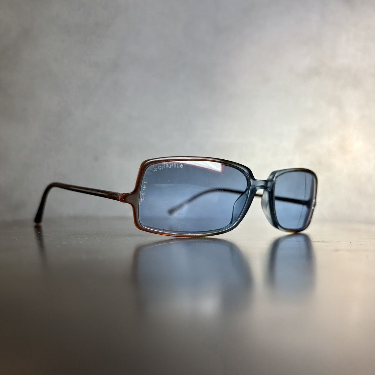Chanel × Vintage 2000s Chanel Sunglasses Vintage Chanel Sunglasses Y2K 5043-B Size ONE SIZE - 7 Thumbnail