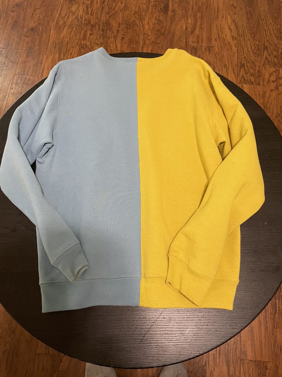 Supreme Supreme FW18 Split Crewneck Mustard Light Blue Lg Size US L / EU 52-54 / 3 - 4 Thumbnail
