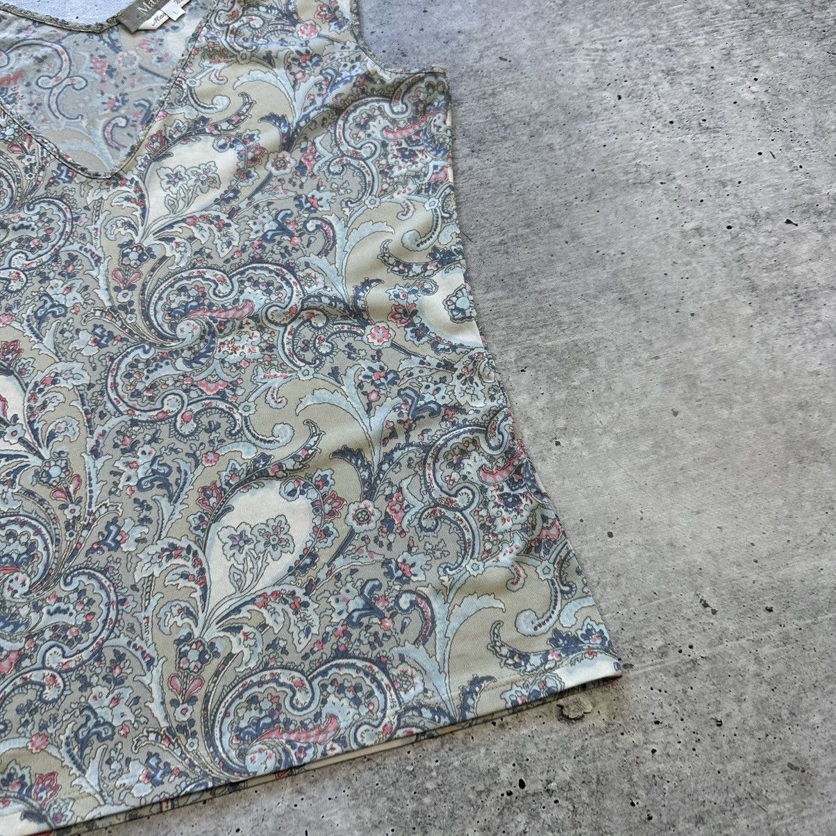Max Mara Max Mara Tank Top Paisley Pattern V-neck Size L / US 10 / IT 46 - 4 Thumbnail