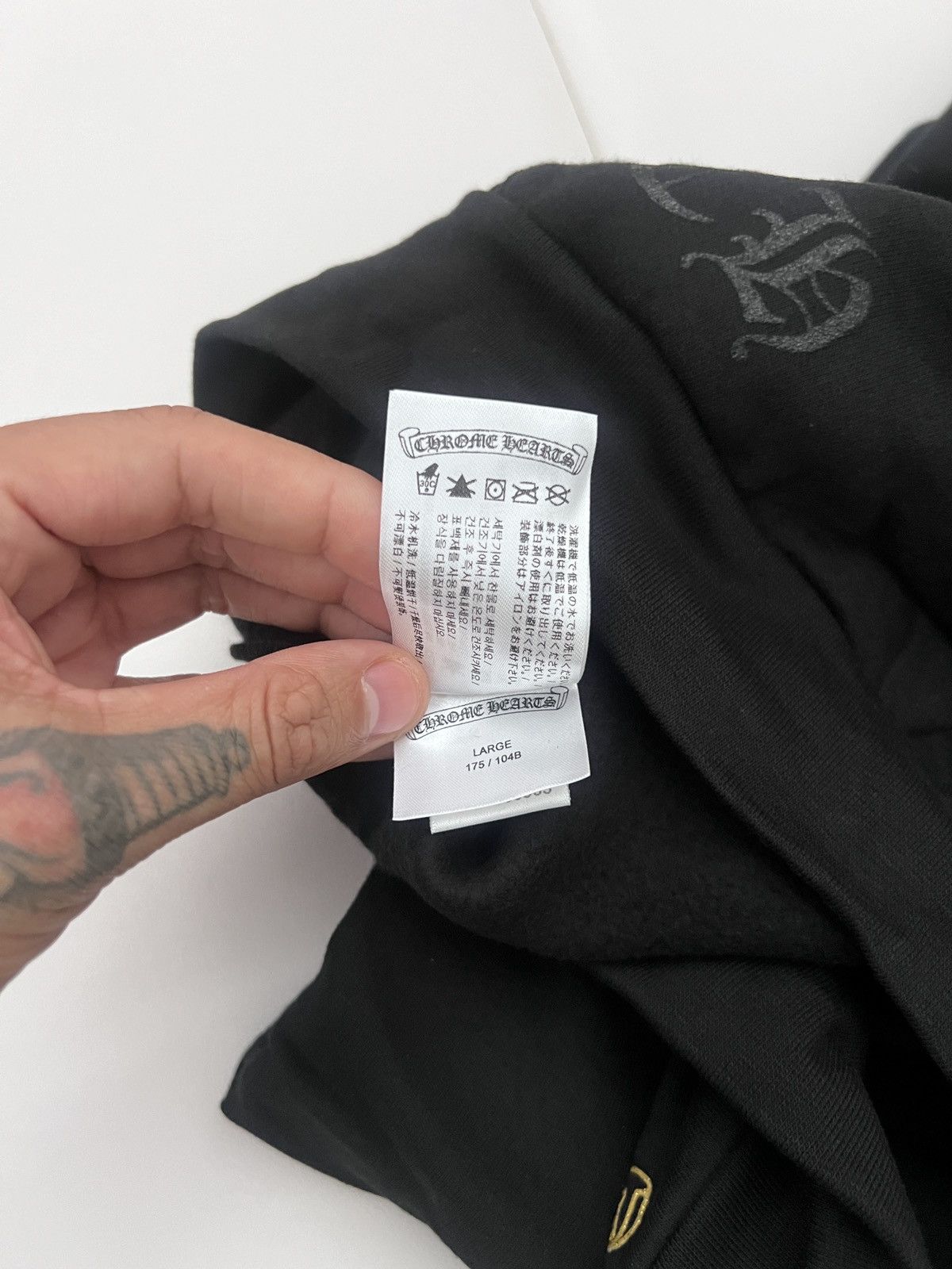 Chrome Hearts Chrome hearts gold glitter hoodie Size US L / EU 52-54 / 3 - 6 Thumbnail