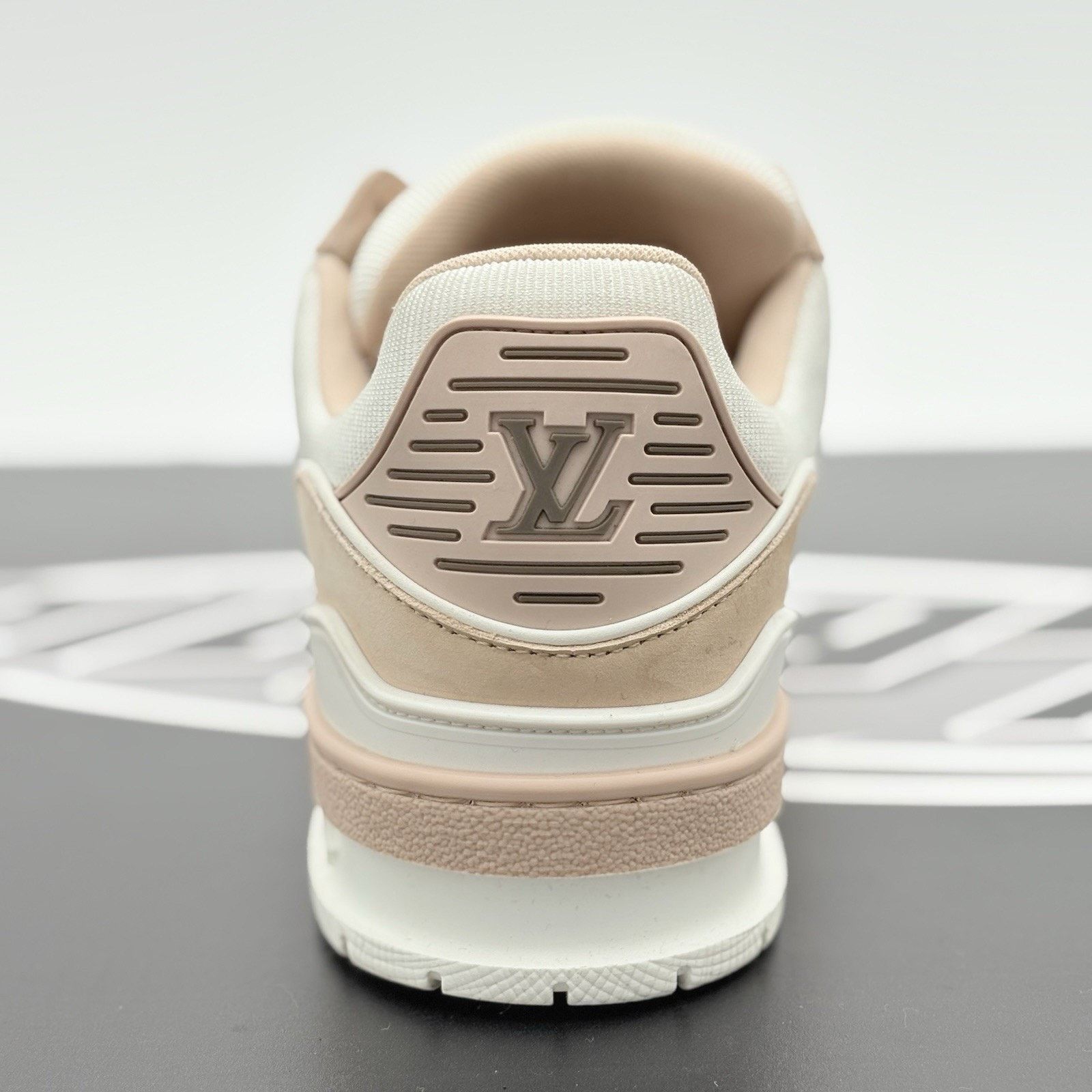 Louis Vuitton Louis Vuitton Trainer ' Pink ' | GREAT CONDITION! Size US 5 / EU 37 - 9 Thumbnail