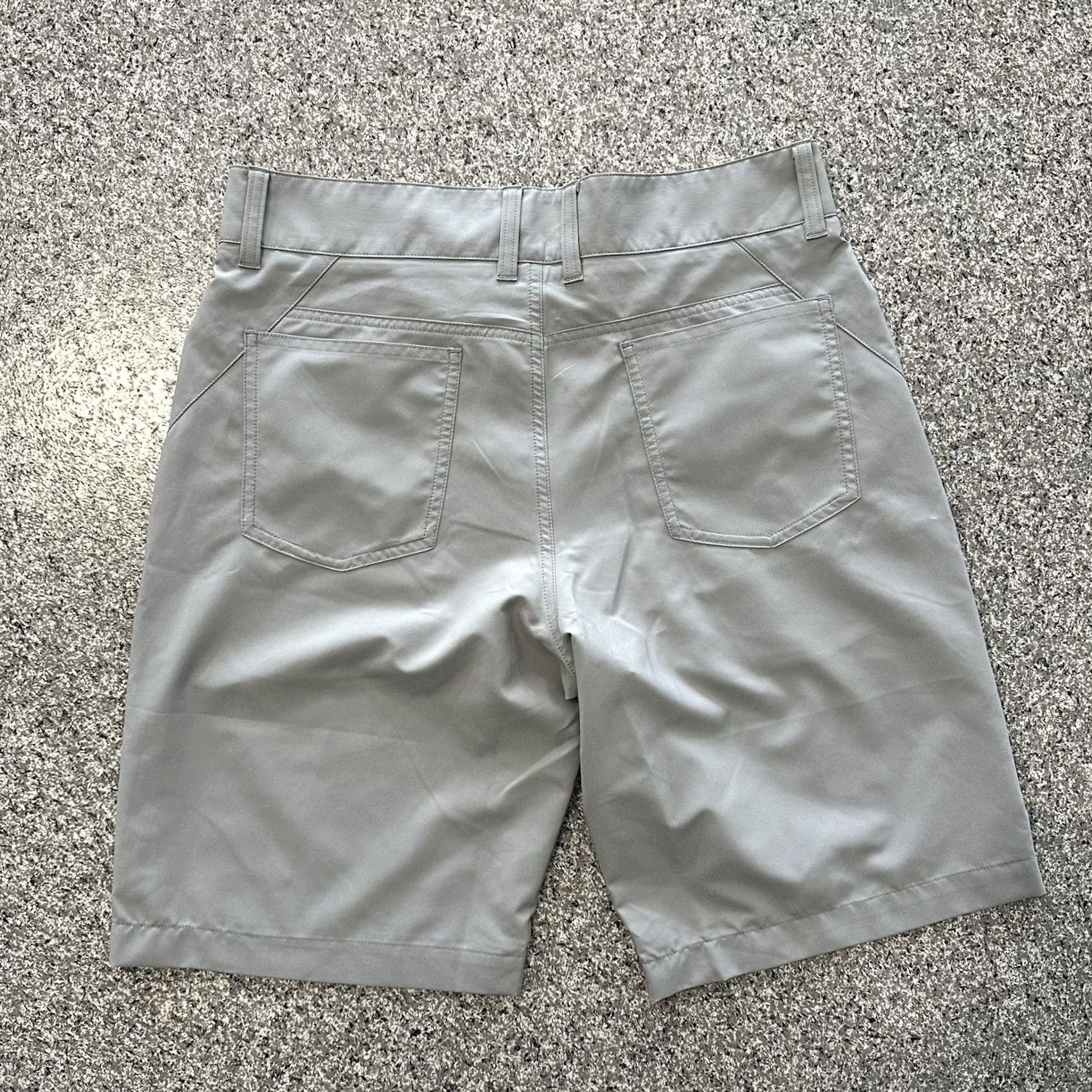 Oakley Oakley Baseline Hybrid 21 2.0 Shorts Mens 30 Gray Chino Flat Front Casual Pockets Stretch 10” Inseam XS-? No, use provided. Size US 30 / EU 46 - 4 Thumbnail