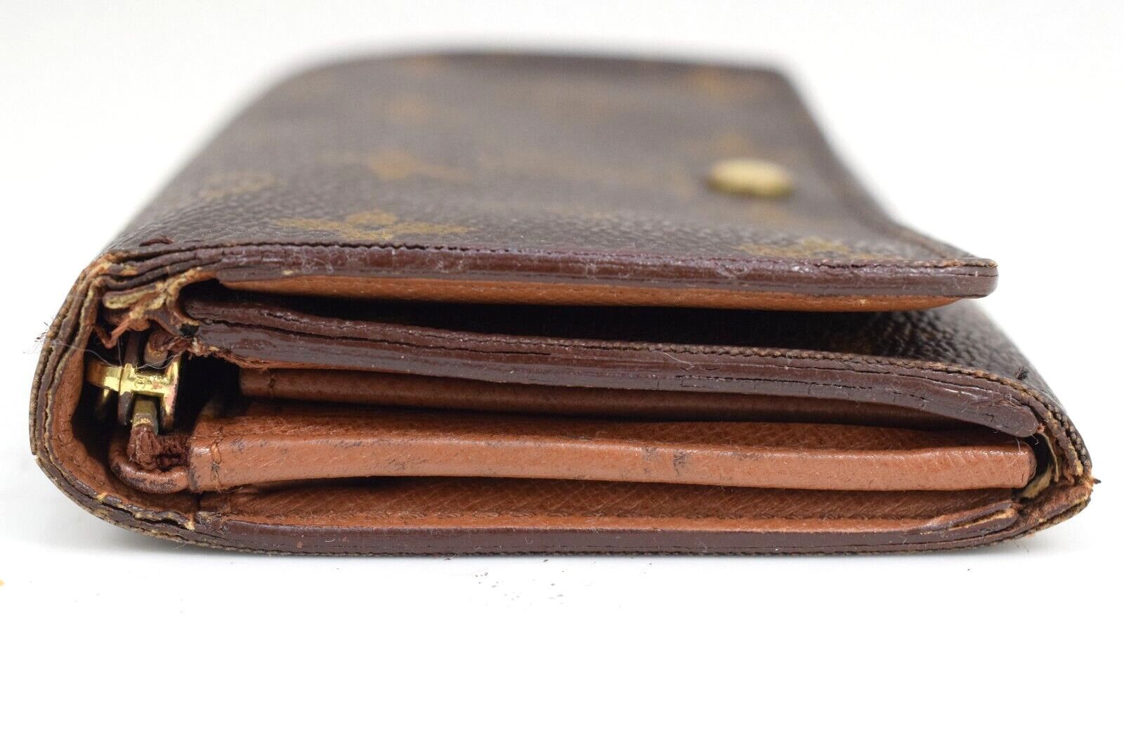Louis Vuitton Louis Vuitton Porte Monnaie Billets Tresor Wallet M61730 Size ONE SIZE - 4 Thumbnail