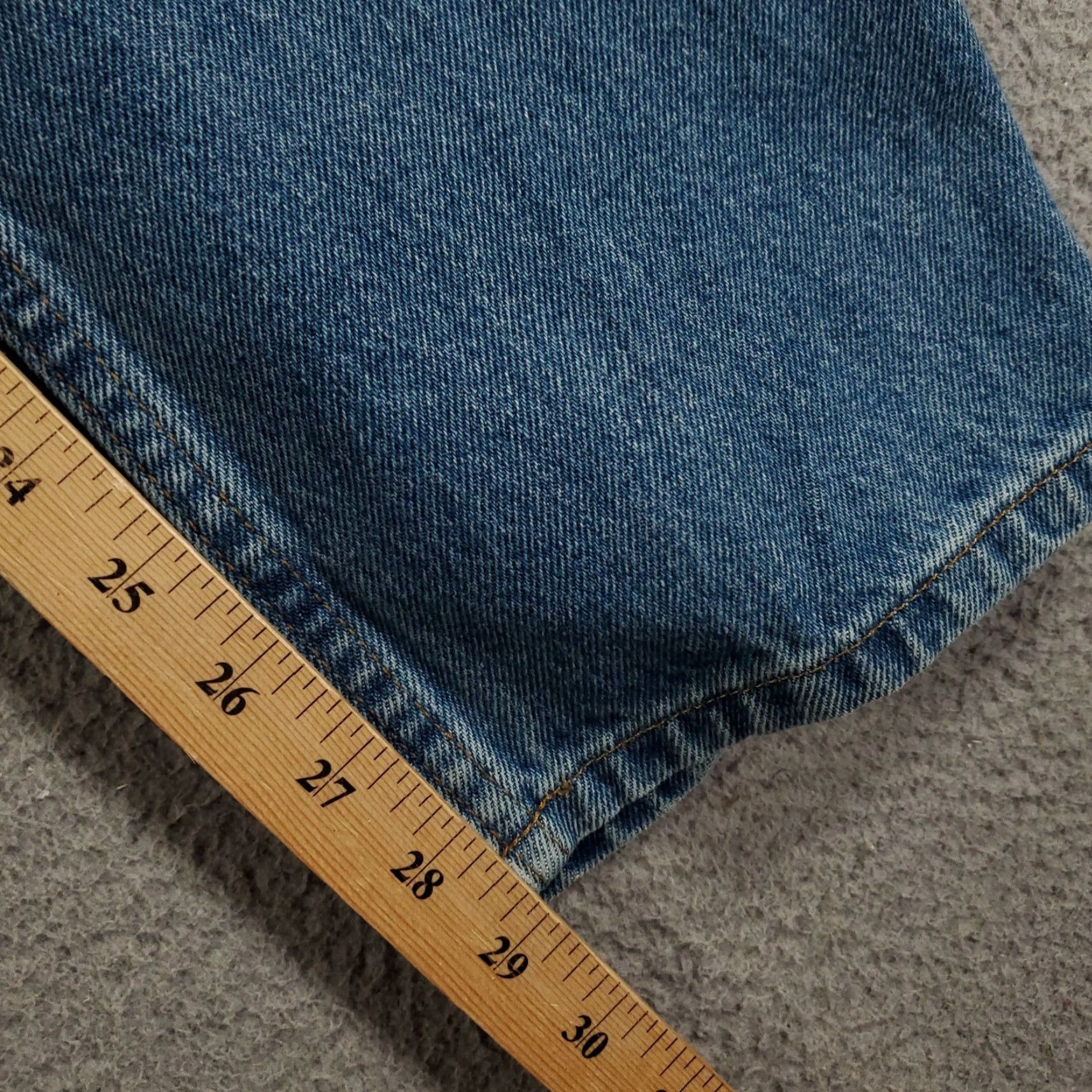 Vintage LL Bean Mens Jeans Size 36x29 Blue Classic Fit Straight Leg Distressed Denim Size US 36 / EU 52 - 6 Thumbnail