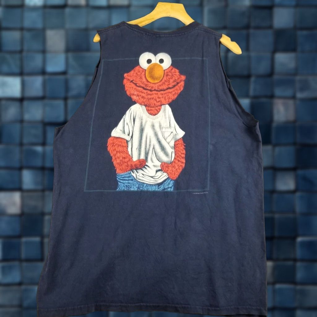 Changes VINTAGE Changes Sesame Street Big Face Elmo T-Shirt Streetwear 90s Graphic Mens Large Black Size US L / EU 52-54 / 3 - 1 Thumbnail