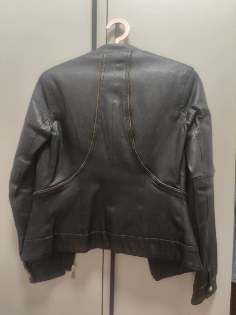 Versace Versace Women's leather coats Size XS / US 0-2 / IT 36-38 - 2 Thumbnail