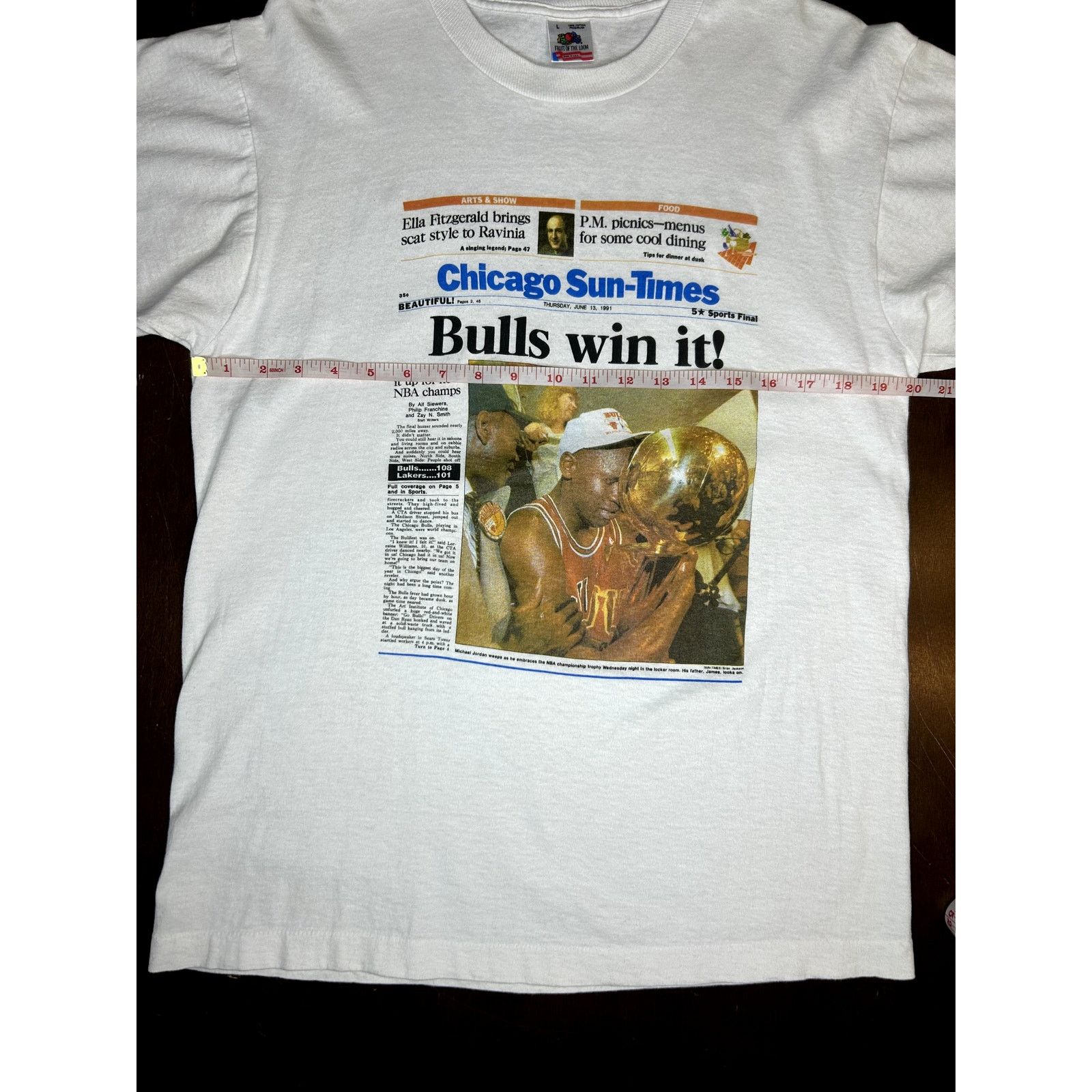 NBA 1991 NBA Chicago Bulls Michael Jordan Newspaper Print Shirt Size US L / EU 52-54 / 3 - 4 Thumbnail