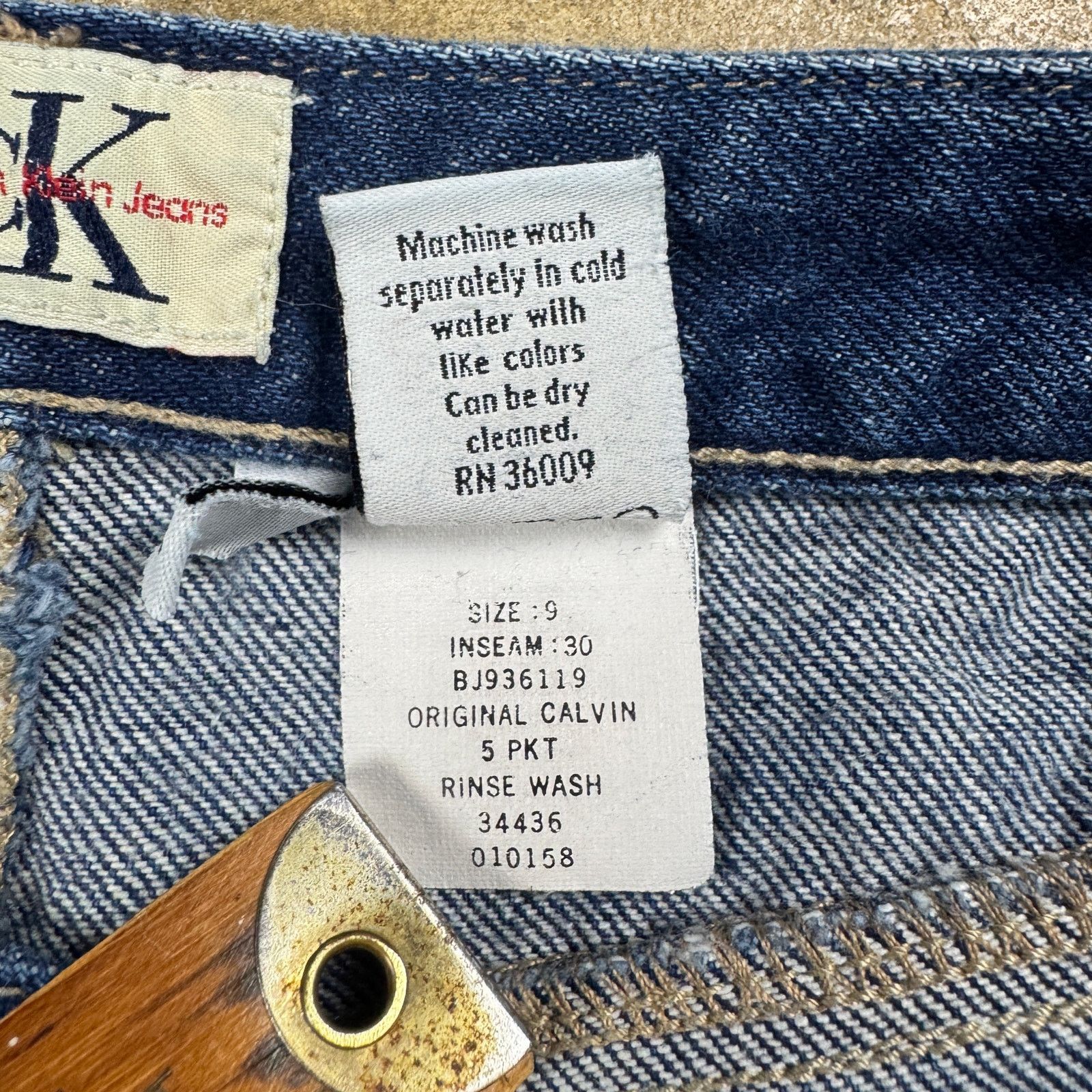 Calvin Klein Vtg Calvin Klein Jeans Women’s Size 9 Straight Leg High Rise Size 28" / US 6 / IT 42 - 9 Thumbnail