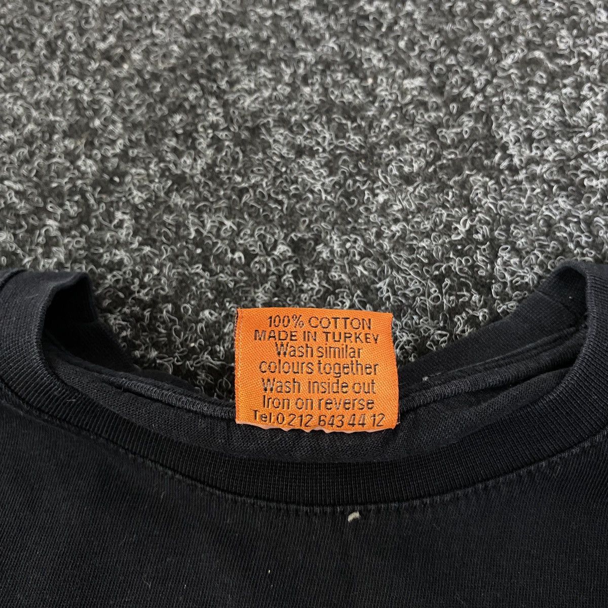 Other VINTAGE NOKIA PORN HUMOR LONG SLEEVE Size US M / EU 48-50 / 2 - 4 Thumbnail