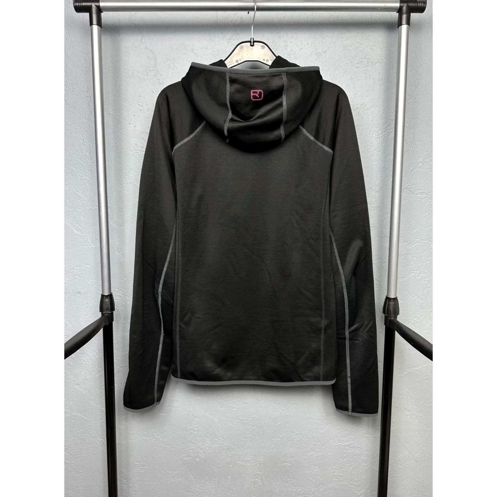 ORTOVOX ORTOVOX Mens Merino Wool Hoodie Track Top Jacket L Black Zip Jacket Mens Size US L / EU 52-54 / 3 - 8 Thumbnail