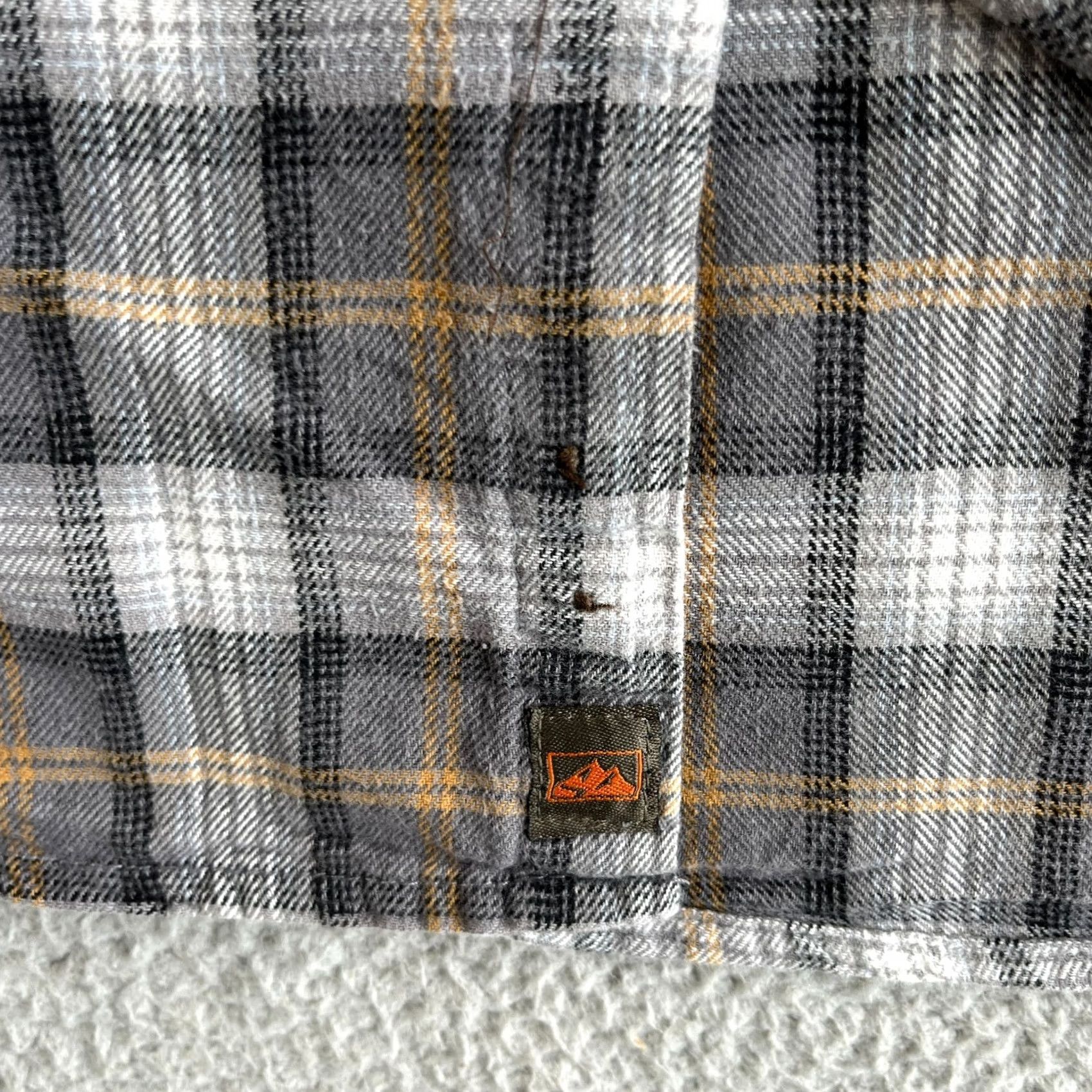 Vintage Northwest Territory Shirt Mens XL Gray Plaid Flannel Button Up Outdoor Size US XL / EU 56 / 4 - 4 Thumbnail