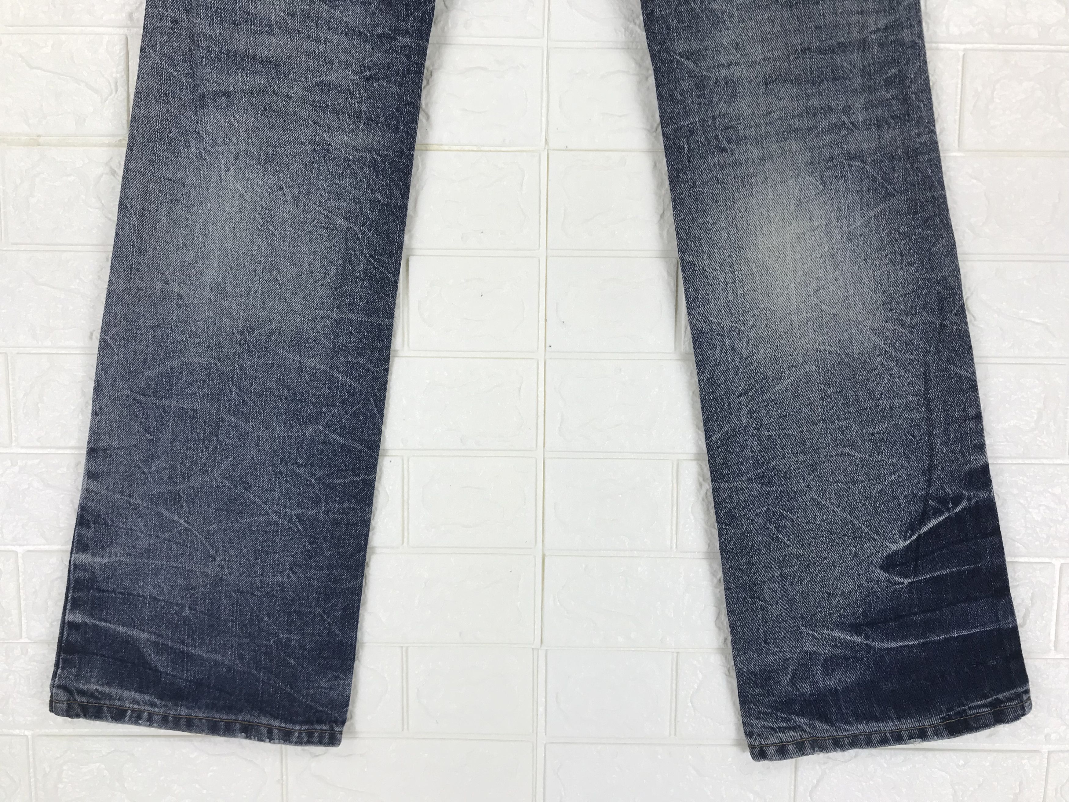 LOWBOX Lowbox Japanese Ripped Style Flare Jeans Bell Bottom Denim Size US 32 / EU 48 - 8 Thumbnail