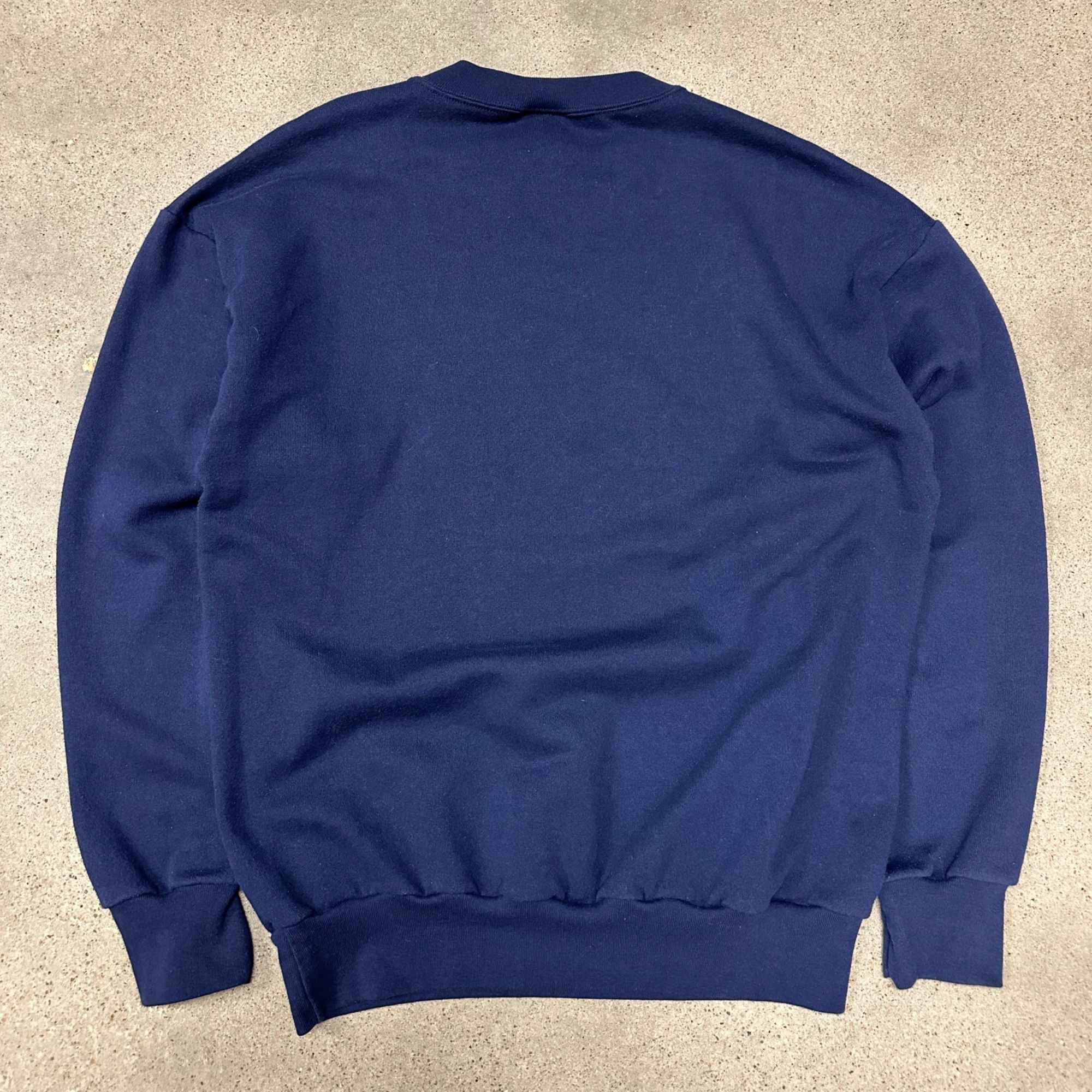Vintage Vintage Naval Air Station Memphis TN Sweatshirt Size US L / EU 52-54 / 3 - 3 Thumbnail