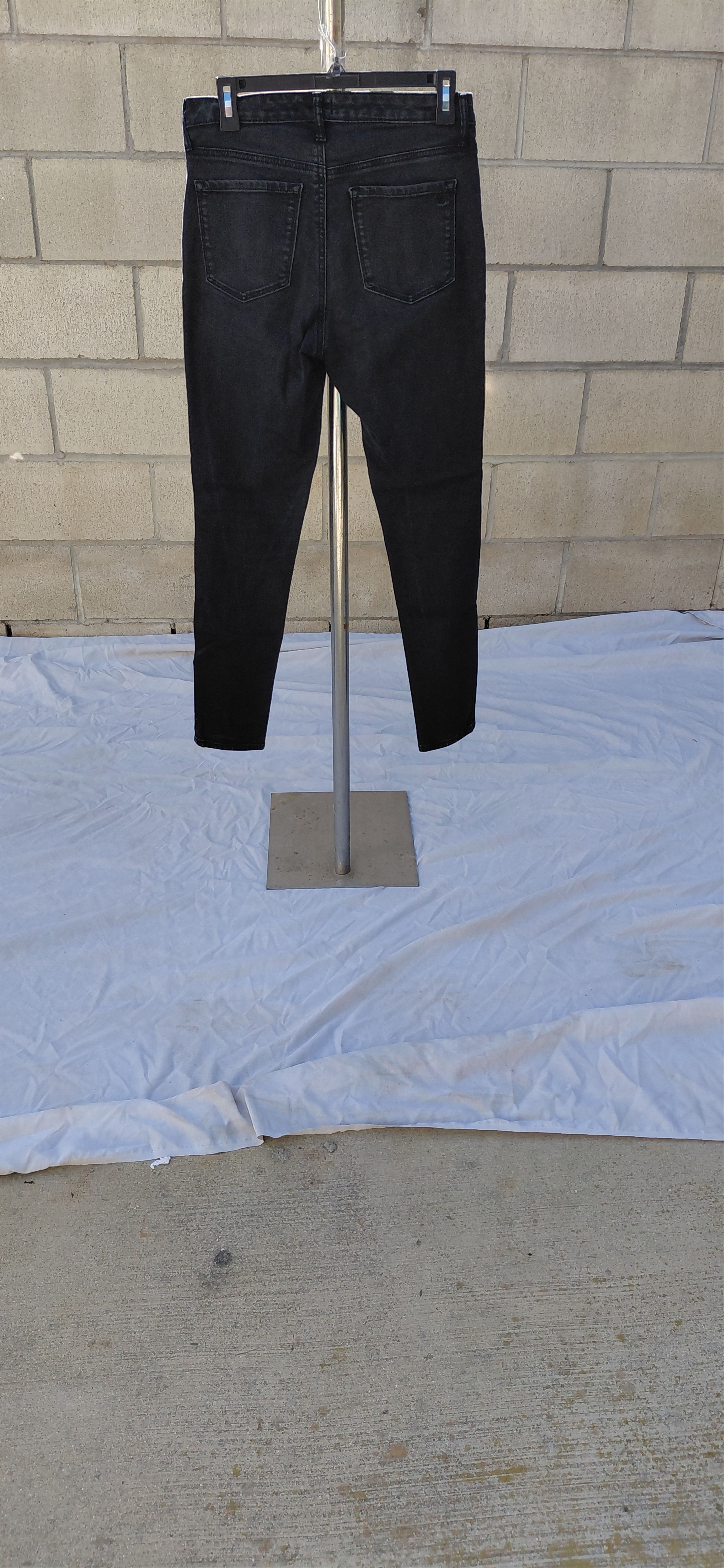 Jessica Simpson 7029A....Women's Jessica Simpson Skinny Jeans Size 4, Size 27" / US 4 / IT 40 - 4 Thumbnail