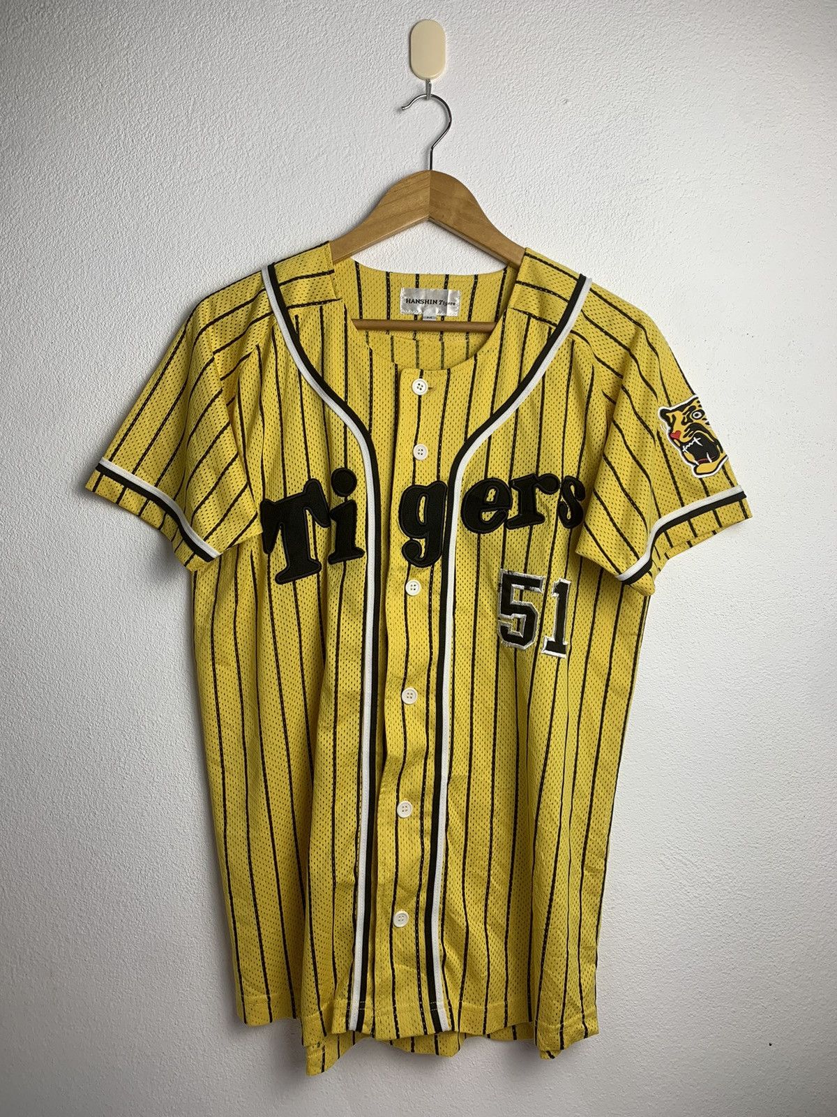 Japanese Brand × Vintage Vintage Hansin Tigers Baseball Jersey with Signature Size US M / EU 48-50 / 2 - 1 Thumbnail