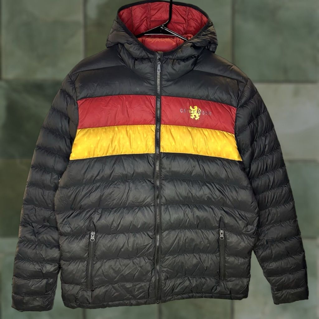 Vintage **Harry Potter 700 Down Fill Puffer Jacket Hooded Medium M** User: **700 Down Fill Harry Potter Hooded Puffer Jacket Medium M** Size US M / EU 48-50 / 2 - 1 Thumbnail