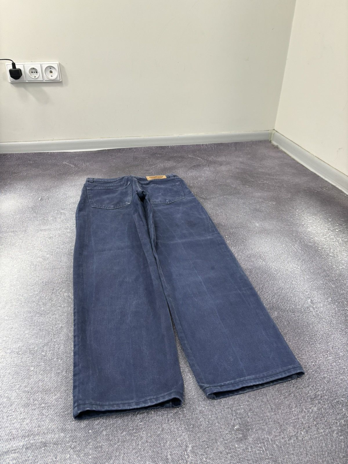 Trussardi Vintage 90s Trussardi Women’s Navy Straight Fit Denim Jeans Size 34" / US 12 / IT 48 - 16 Thumbnail